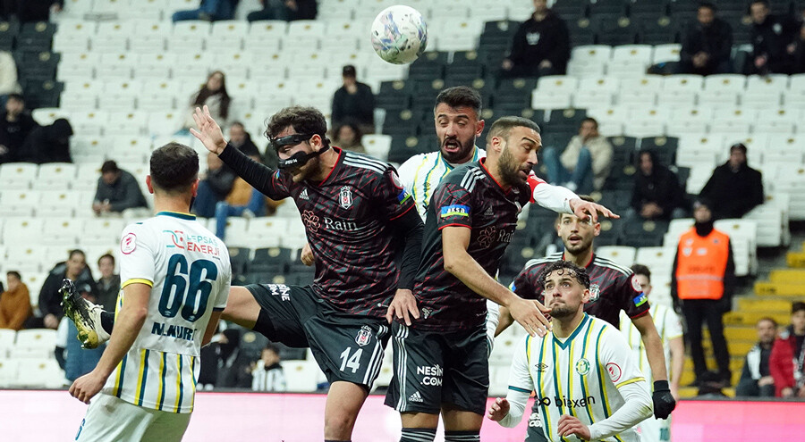Kartal kan terledi! Zorlandığı maçta Şanlıurfaspor'u eledi Kartal kan terledi! Zorlandığı maçta Şanlıurfaspor'u eledi