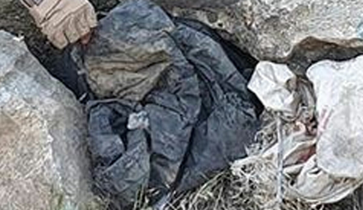 Teröristlerin çikolata kutusuna sığdırdıkları hain emelleri operasyonla bozuldu! Tam 16 adet Teröristlerin çikolata kutusuna sığdırdıkları hain emelleri operasyonla bozuldu! Tam 16 adet