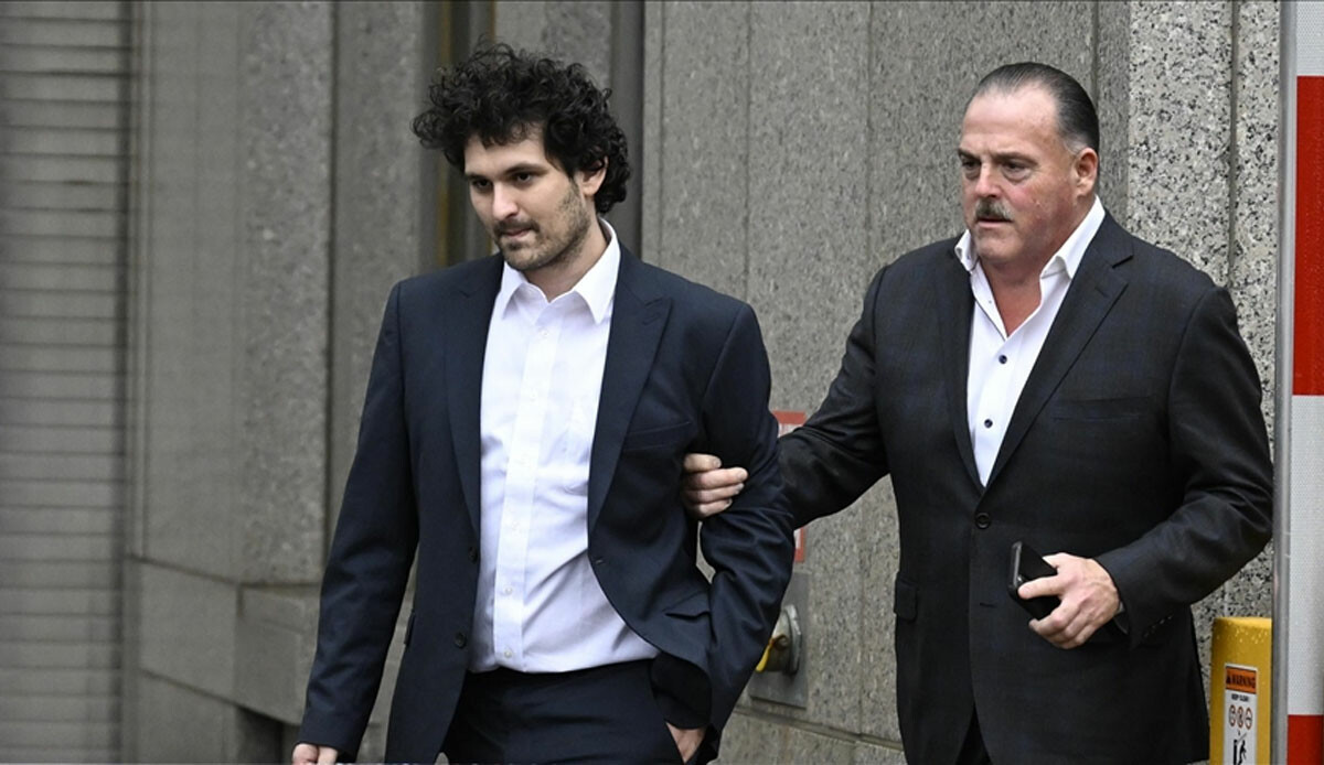 İflas eden kripto para borsası FTX CEO'su serbest kalacak: 250 milyon dolarlık kefalet... İflas eden kripto para borsası FTX CEO'su serbest kalacak: 250 milyon dolarlık kefalet...