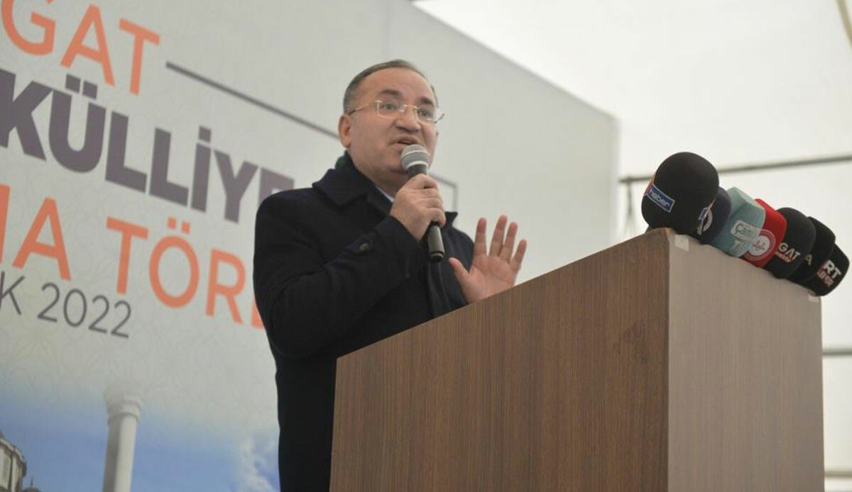 Bakan Bozdağ Yozgat&#039;tan seslendi: Camiler bu memleketin tapusudur!