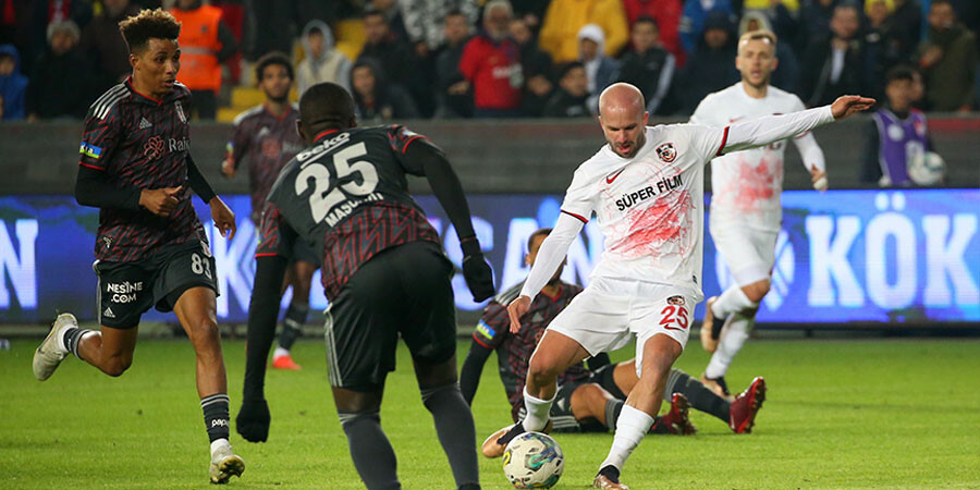 Kartal, 2 puanı deplasmanda bıraktı! Beşiktaş-Gaziantep maçı berabere bitti Kartal, 2 puanı deplasmanda bıraktı! Beşiktaş-Gaziantep maçı berabere bitti