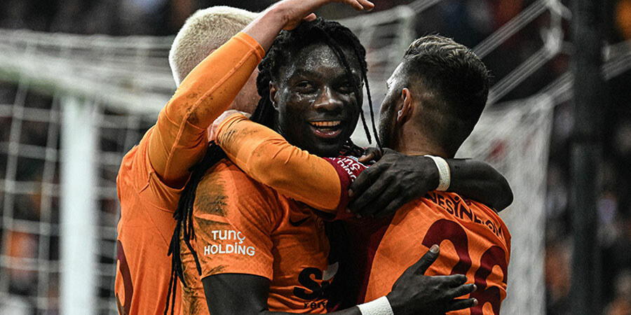 Galatasaray zirvenin yeni sahibi! Aslan 3 puanı da zirveyi de çekip aldı
