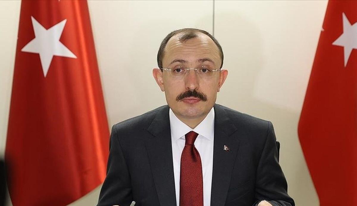 Son dakika! Bakan Muş&#039;tan asgari ücret sonrası zincir marketlere uyarı: Haksız fiyat artışlarına müsaade etmeyeceğiz