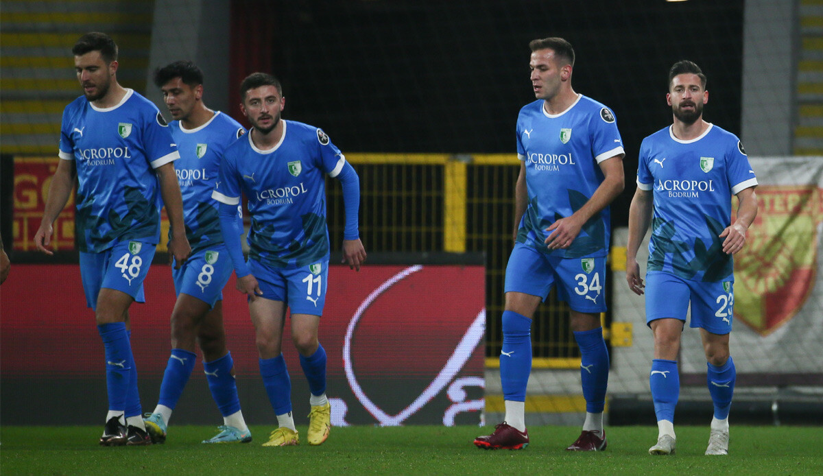 Bodrumspor Göztepe'yi tek golle devirdi, 19. haftayı 3. sırada tamamladı Bodrumspor Göztepe'yi tek golle devirdi, 19. haftayı 3. sırada tamamladı