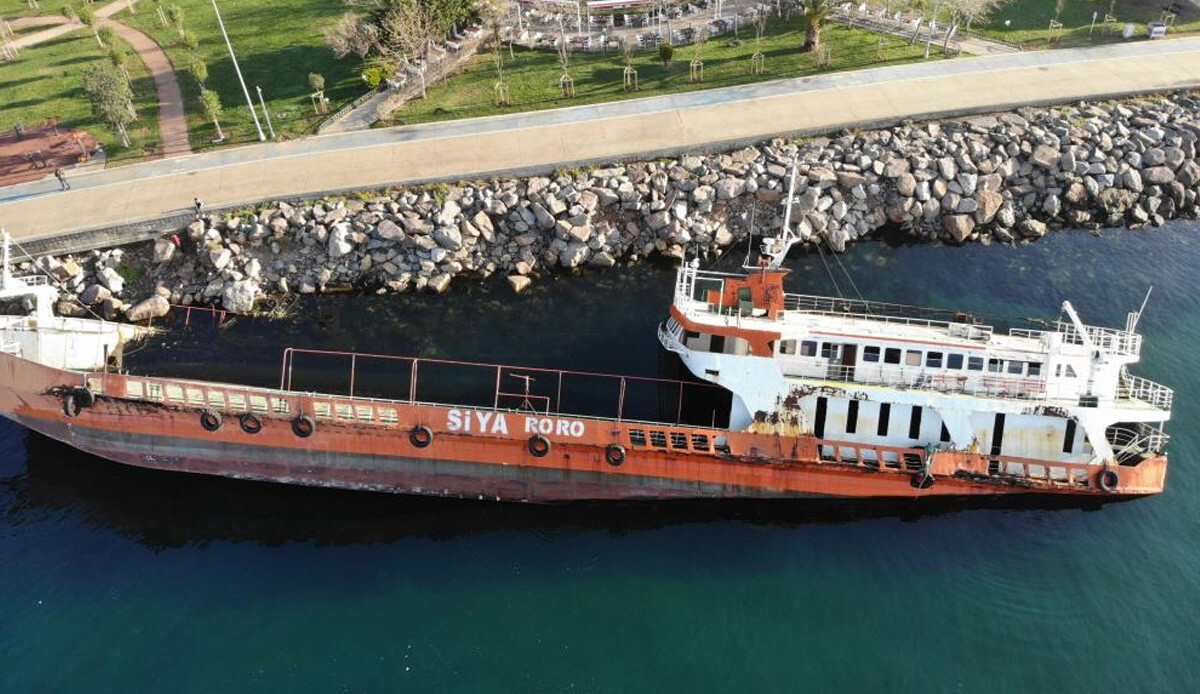 Yeni sahibini bekliyor: Yaklaşık 7 milyona icradan satılık gemi!