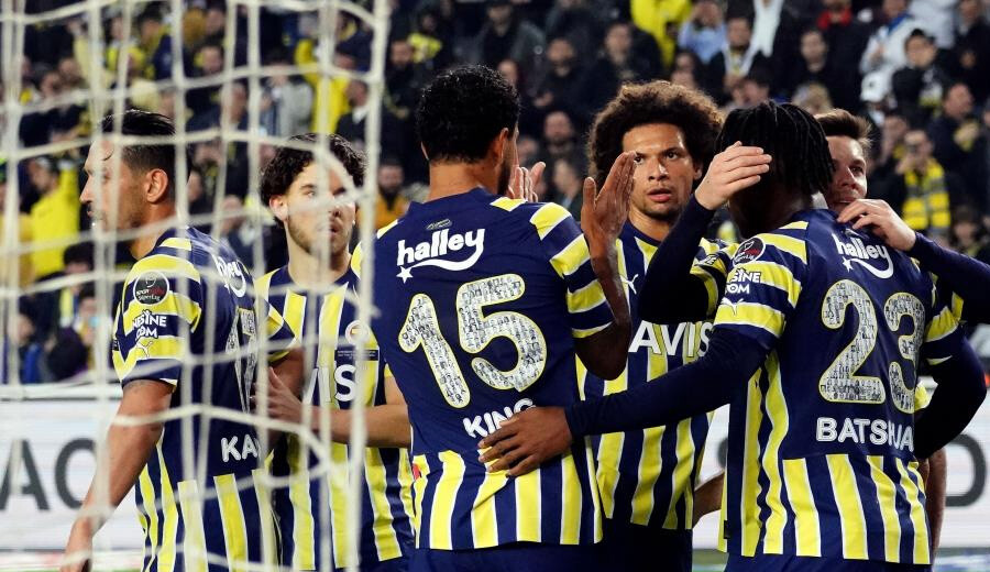 Fenerbahçe bu kez hata yapmadı! Hatayspor maçında 3 puan 4 golle geldi