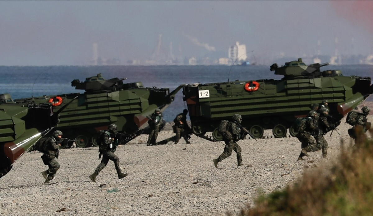 Savaşın ayak sesleri... Tayvan&#039;da Çin korkusu! Zorunlu askerlik uzatıldı