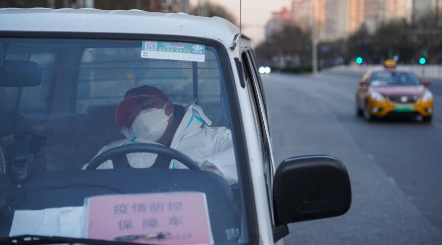 Covid-19 vakalarında patlama: Çin'de hastanelerde yer kalmadı!