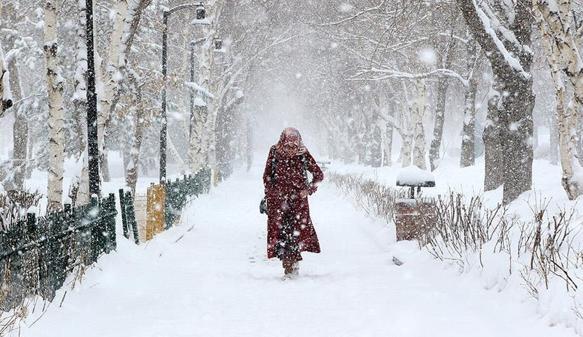Meteoroloji saat verdi... Kuvvetli kar yağışına dikkat! (28 Aralık 2022 hava durumu) Meteoroloji saat verdi... Kuvvetli kar yağışına dikkat! (28 Aralık 2022 hava durumu)