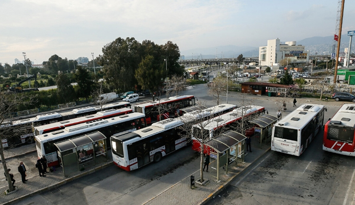 İzmir'de toplu ulaşım ücretlerine zam: 2 Ocak'tan itibaren geçerli İzmir'de toplu ulaşım ücretlerine zam: 2 Ocak'tan itibaren geçerli