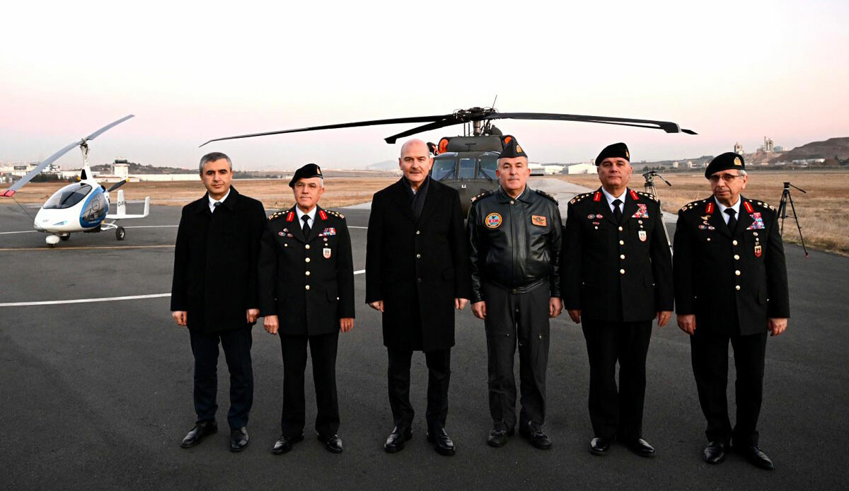 Türkiye'nin yeni helikopteri T70, jandarma envanterine girdi Türkiye'nin yeni helikopteri T70, jandarma envanterine girdi