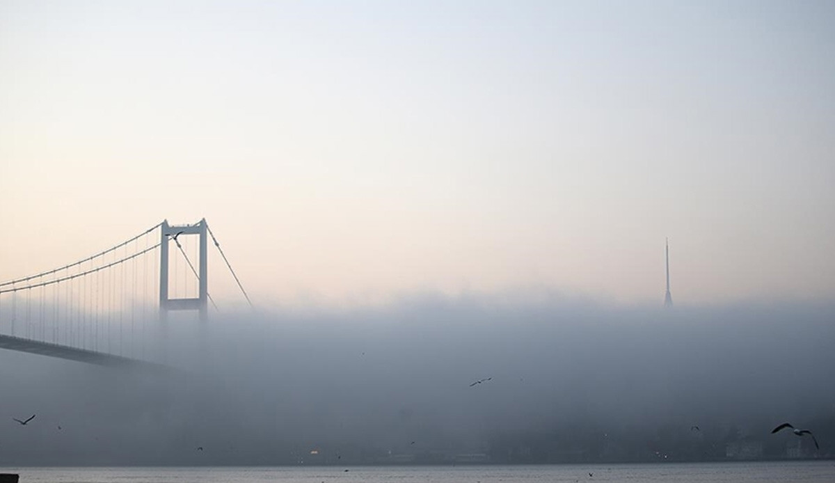 İstanbul Boğazı gemi trafiğine kapatıldı İstanbul Boğazı gemi trafiğine kapatıldı
