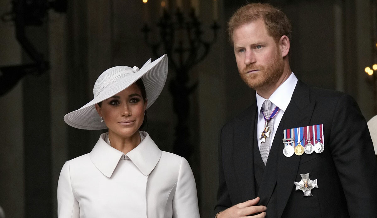 İngiltere Prensi Harry, yine Kraliyeti hedef aldı: Kurum değil, aile istiyorum