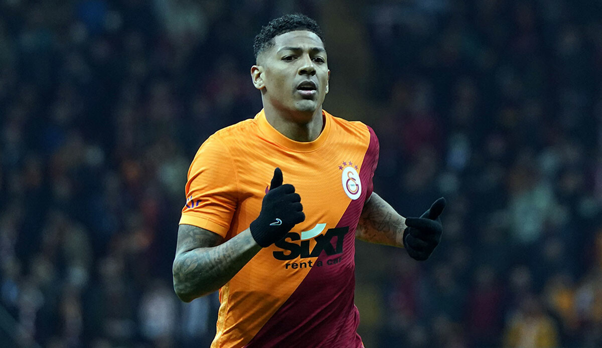Galatasaray'dan son dakika haberi: Okan Buruk yıldız futbolcunun biletini kesti, İstanbul ekibi devrede Galatasaray'dan son dakika haberi: Okan Buruk yıldız futbolcunun biletini kesti, İstanbul ekibi devrede