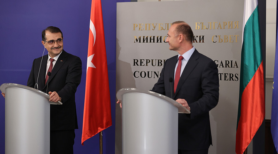 Son dakika: Türkiye-Bulgaristan doğal gaz anlaşmasında imzalar atıldı Son dakika: Türkiye-Bulgaristan doğal gaz anlaşmasında imzalar atıldı