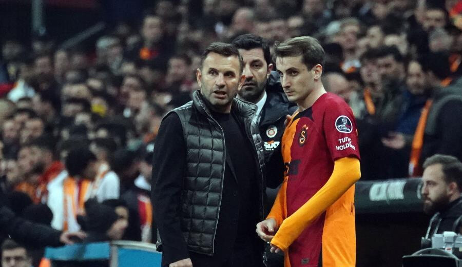 Icardi Fenerbahçe - Galatasaray maçına hazırlanıyor! Okan Buruk'tan derbi sözleri Icardi Fenerbahçe - Galatasaray maçına hazırlanıyor! Okan Buruk'tan derbi sözleri