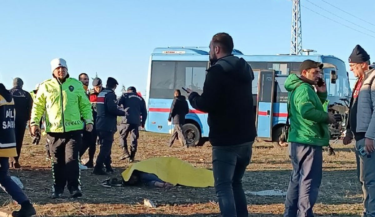 Gaziantep'te facia! Öğrenci servisi ile araç birbirine girdi: Ölü ve yaralılar var