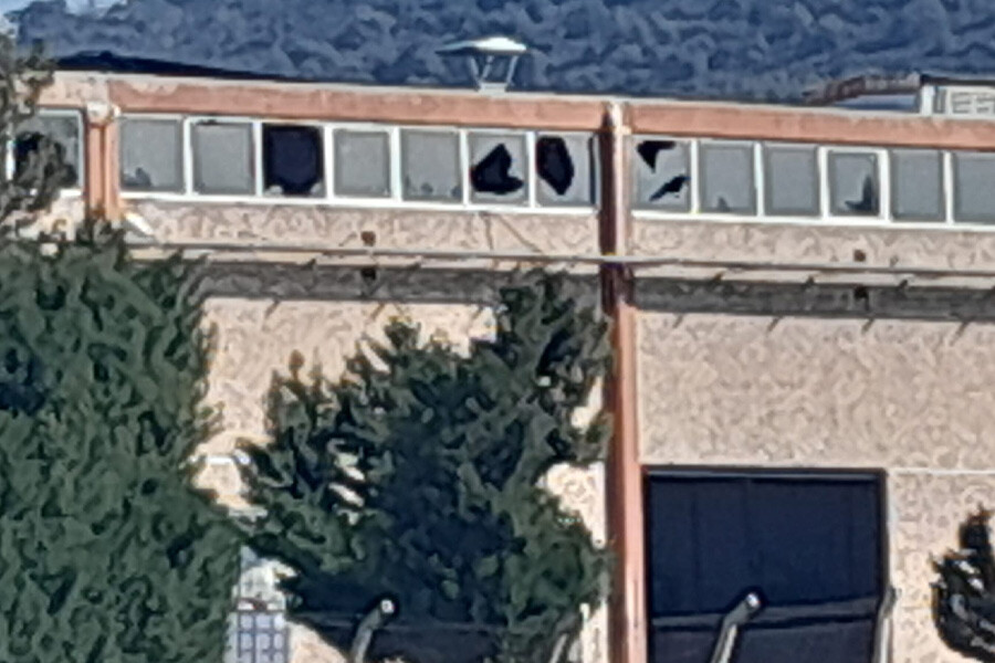 İzmir'de boya fabrikasında patlama: 5 işçi yaralandı