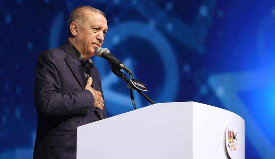 Cumhurbaşkanı Erdoğan'dan 'ÜniAK FEST' programında önemli açıklamalar: Buradan meydan okuyorum... Cumhurbaşkanı Erdoğan'dan 'ÜniAK FEST' programında önemli açıklamalar: Buradan meydan okuyorum...