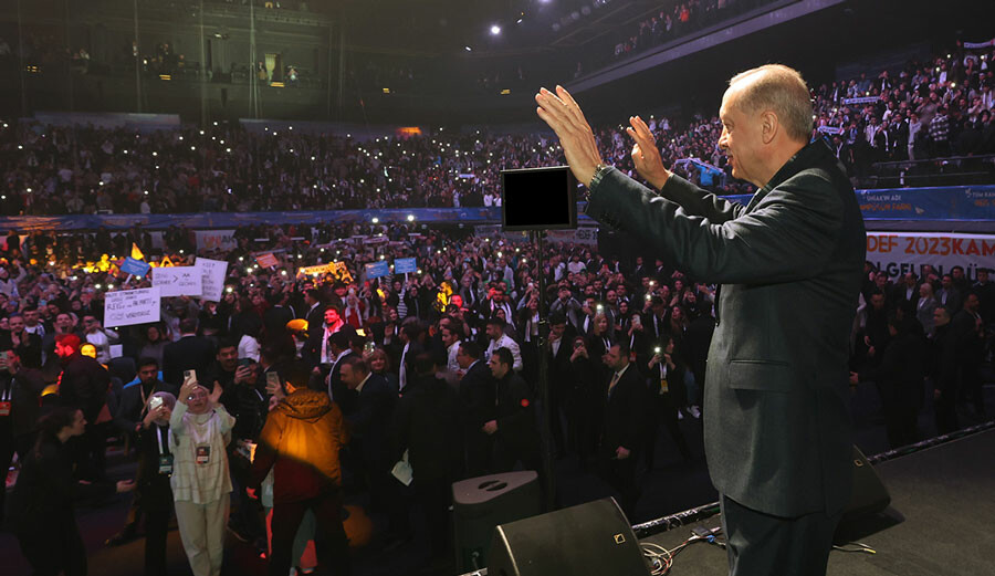 Cumhurbaşkanı Erdoğan'dan 'ÜniAK FEST' programında önemli açıklamalar: Buradan meydan okuyorum... Cumhurbaşkanı Erdoğan'dan 'ÜniAK FEST' programında önemli açıklamalar: Buradan meydan okuyorum...