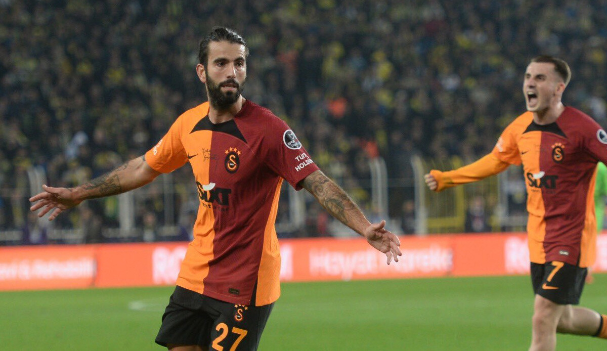 Sergio Oliveira: Şampiyonluk yolunda gerekeni yaptık, daha iyi olan taraftık Sergio Oliveira: Şampiyonluk yolunda gerekeni yaptık, daha iyi olan taraftık