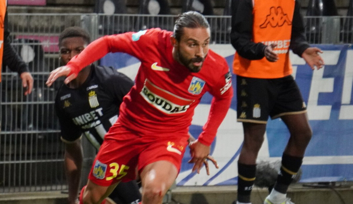Halil Akbunar Spor Toto 1. Lig lideri Eyüpspor ile 3.5 yıllık anlaşma sağladı