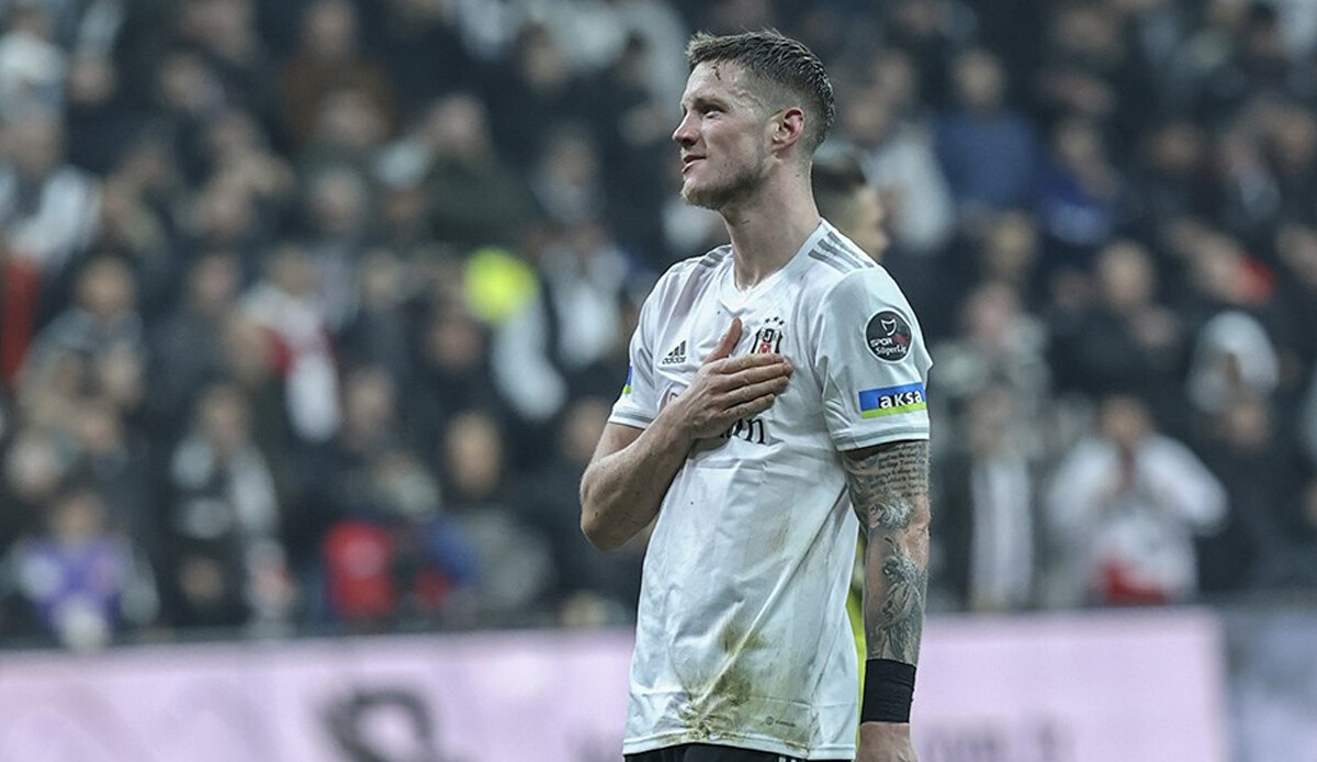 Sen de mi Weghorst? Beşiktaş golcülerini elinde tutamıyor Sen de mi Weghorst? Beşiktaş golcülerini elinde tutamıyor