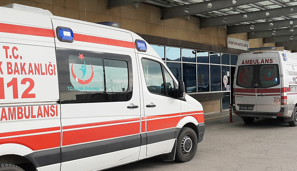 Çorum'da 8 yaşındaki küçük kız korkunç halde bulundu! Kaldırıldığı hastaneden acı haber geldi Çorum'da 8 yaşındaki küçük kız korkunç halde bulundu! Kaldırıldığı hastaneden acı haber geldi