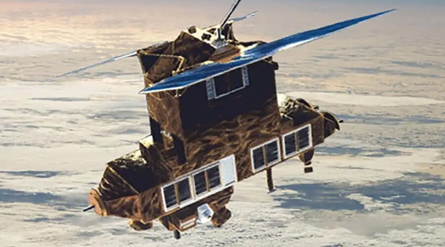 38 yıldır Dünya'nın yörüngesinde dolaşan 3 tonluk NASA uydusu Dünya’ya düştü 38 yıldır Dünya'nın yörüngesinde dolaşan 3 tonluk NASA uydusu Dünya’ya düştü