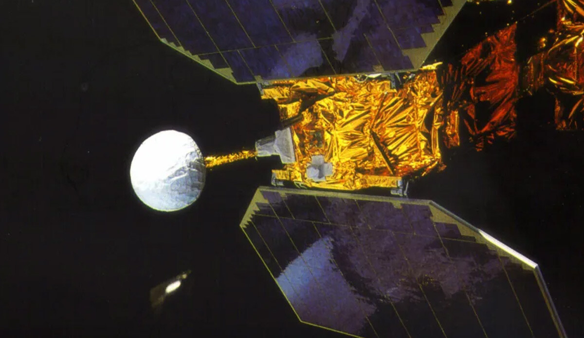 38 yıldır Dünya'nın yörüngesinde dolaşan 3 tonluk NASA uydusu Dünya’ya düştü 38 yıldır Dünya'nın yörüngesinde dolaşan 3 tonluk NASA uydusu Dünya’ya düştü