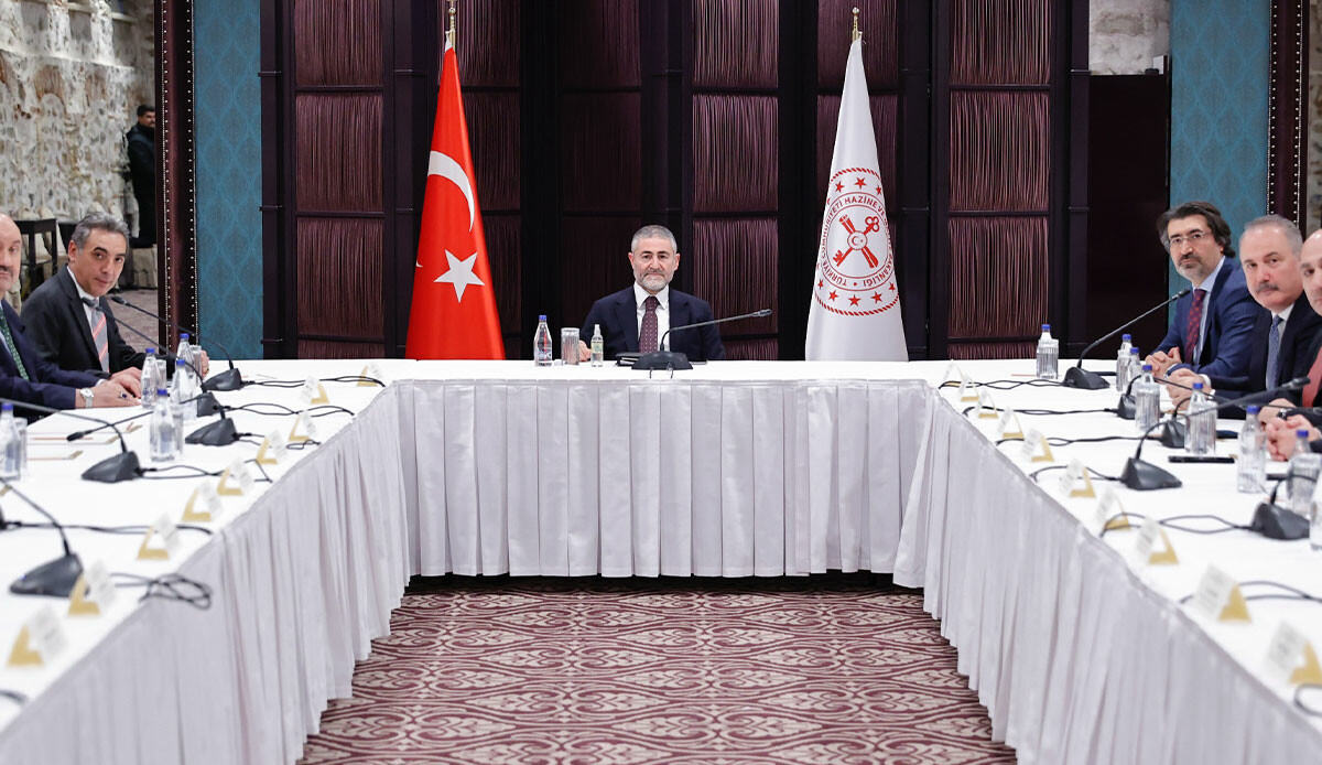 Bakan Nebati banka temsilcileri ile bir araya geldi: Destekler memnuniyetle karşılandı