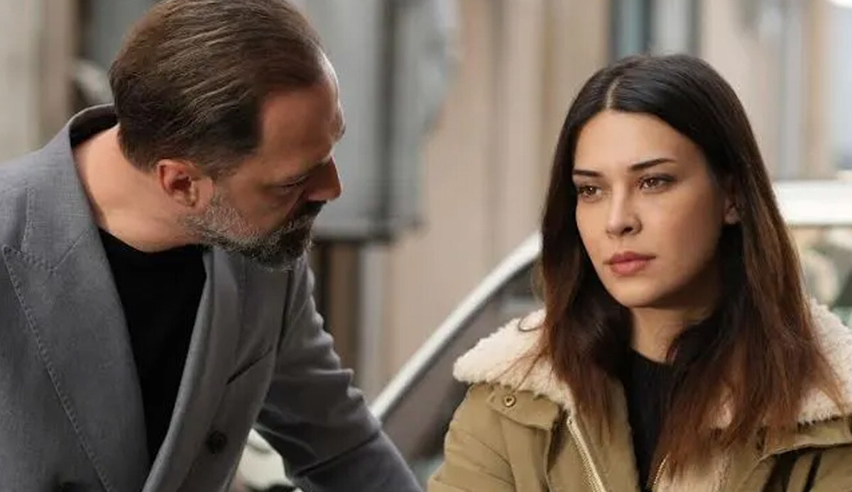 Oyuncu Devrim Özkan sevenlerinden dua istedi: Babam önemli bir trafik kazası geçirdi maalesef Oyuncu Devrim Özkan sevenlerinden dua istedi: Babam önemli bir trafik kazası geçirdi maalesef