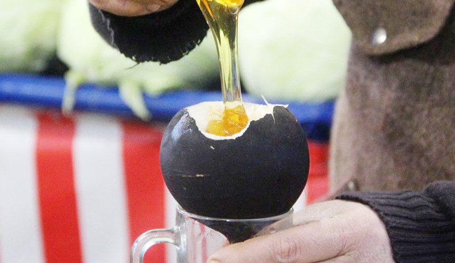 ‘Geçmez’ denilen öksürüğün bile kökünü kurutuyor… 3 gün tüketmek yetiyor ‘Geçmez’ denilen öksürüğün bile kökünü kurutuyor… 3 gün tüketmek yetiyor