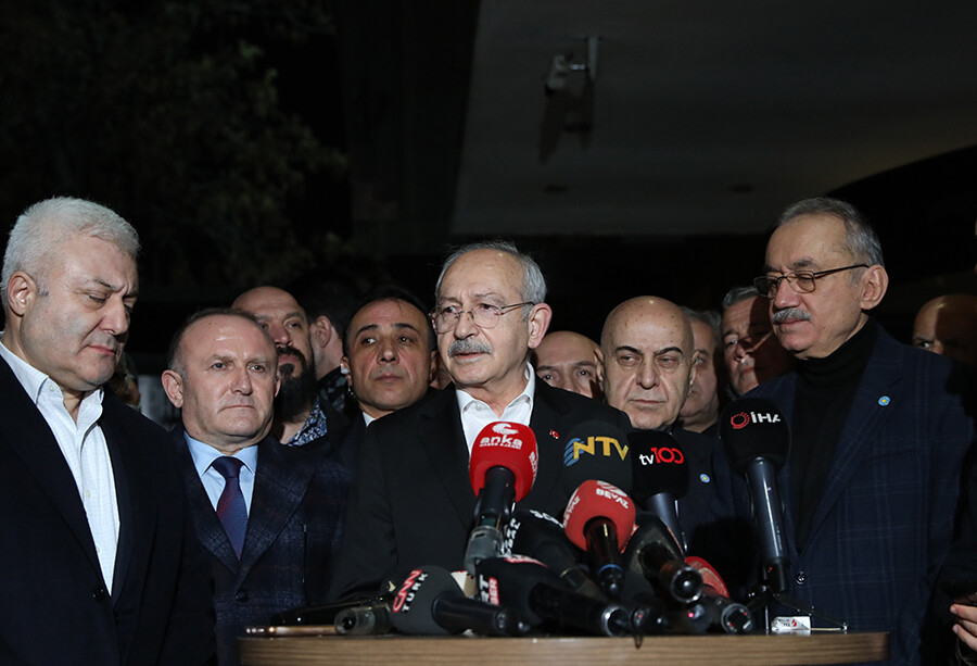 Meral Akşener hastaneye kaldırıldı! Son durumuyla ilgili açıklama geldi Meral Akşener hastaneye kaldırıldı! Son durumuyla ilgili açıklama geldi