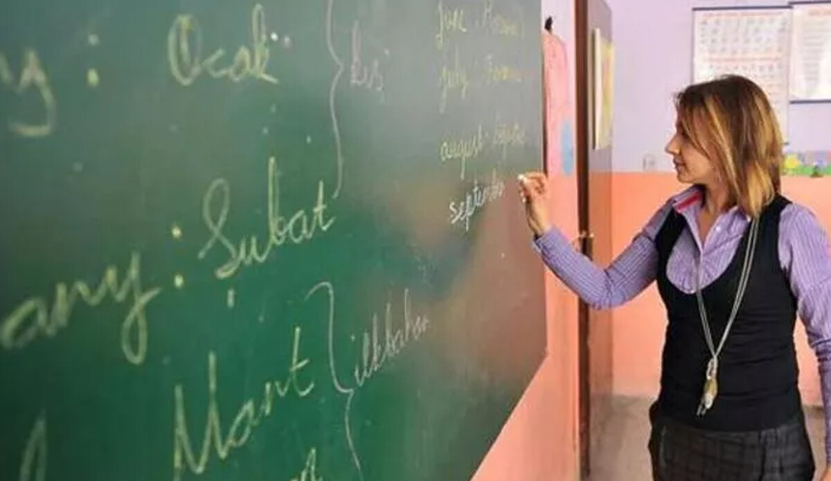 Bakan Özer'den gazetemize özel açıklamalar: İhtiyaç olan alanlara atama yapacağız Bakan Özer'den gazetemize özel açıklamalar: İhtiyaç olan alanlara atama yapacağız