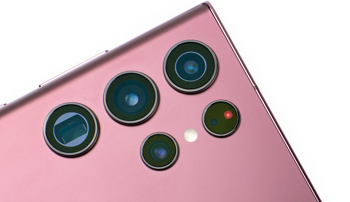 200MP kamerasıyla piyasayı darmaduman edecek! Tanıtıma günler kala Galaxy S23 Ultra ve S23 Plus&#039;ın görselleri sızdı