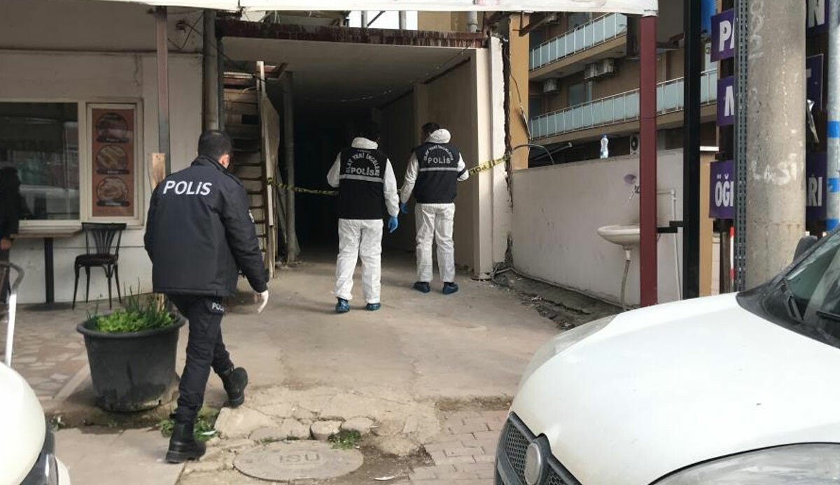 Pansiyon müştemilatında korkunç görüntü! Ölü bulundu Pansiyon müştemilatında korkunç görüntü! Ölü bulundu