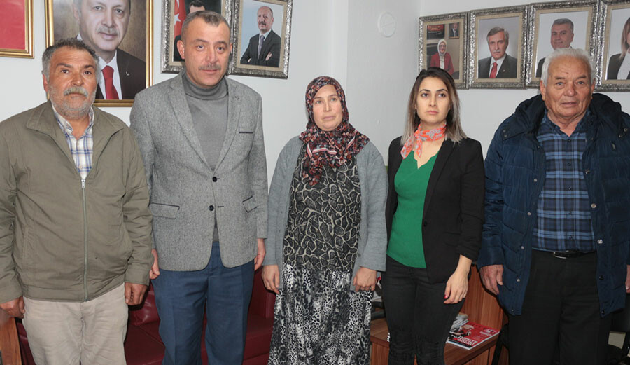 Kılıçdaroğlu'yla mitinge katıldı, partililer ayakta alkışladı! Esma Ay nedenini açıklayarak 6 ay sonra AK Parti'ye geçti