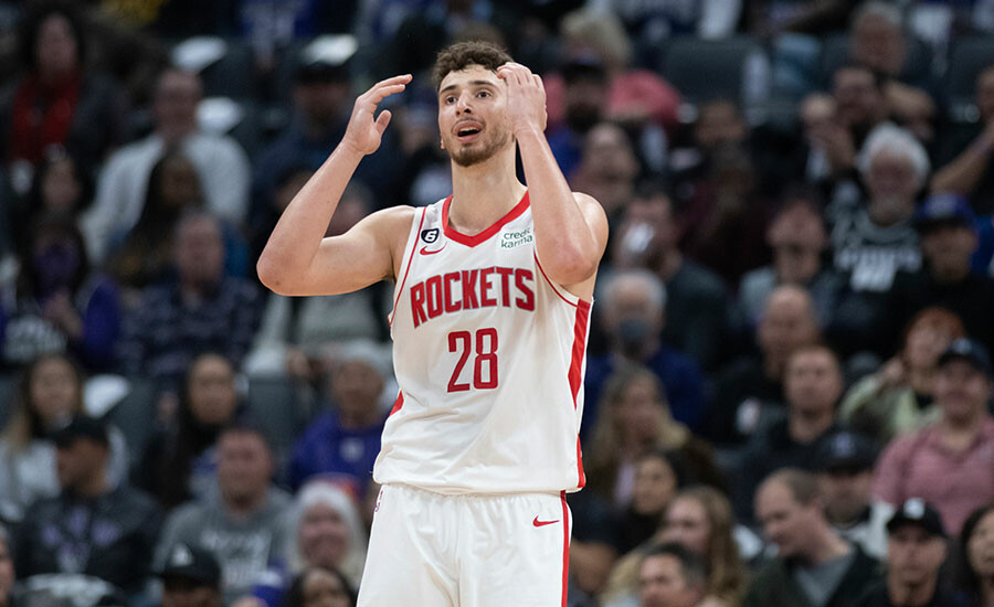 <p>ABD'nin <strong>CBS Sports</strong> internet sitesi, Alperen'in Lakers karşısındaki performansı hakkında <strong>