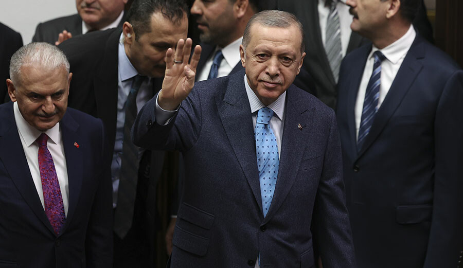 Cumhurbaşkanı Erdoğan tartışmaya noktayı koydu! Seçim tarihi 73 yıl sonra aynı gün Cumhurbaşkanı Erdoğan tartışmaya noktayı koydu! Seçim tarihi 73 yıl sonra aynı gün