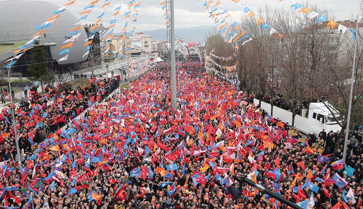 Cumhurbaşkanı Erdoğan'ın mitingi için yollara düzenleme: Bu güzergahlara dikkat Cumhurbaşkanı Erdoğan'ın mitingi için yollara düzenleme: Bu güzergahlara dikkat