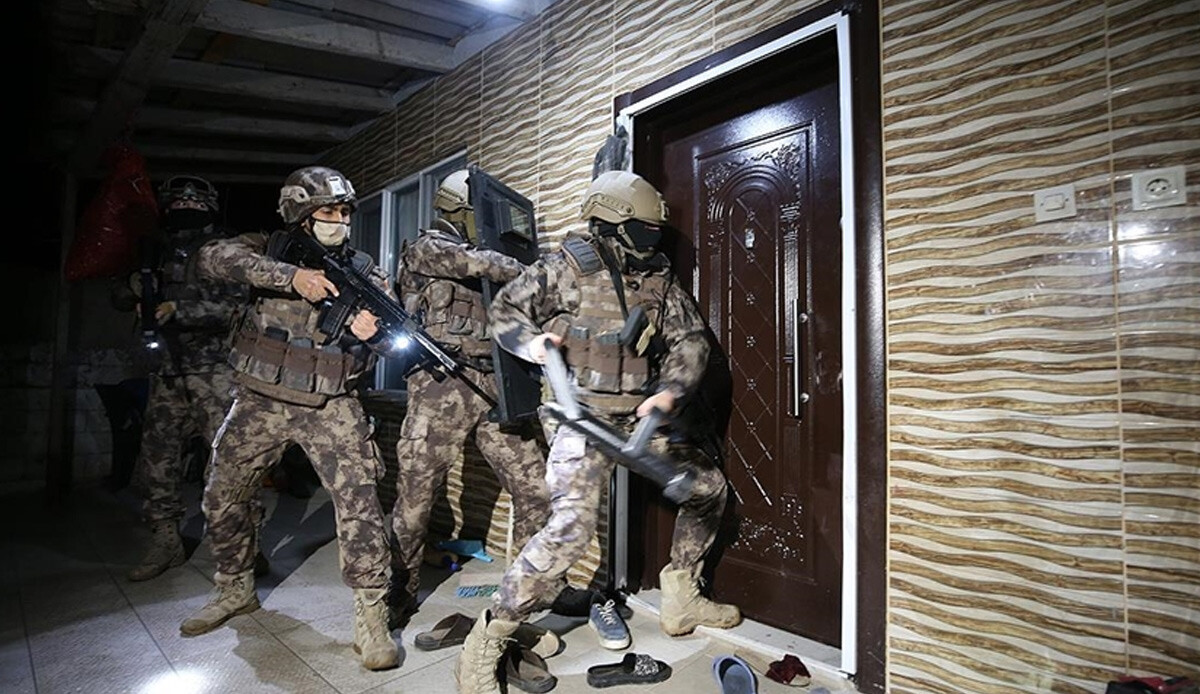 Son dakika: İstanbul'da uyuşturucu operasyonu: 151 kişi gözaltında