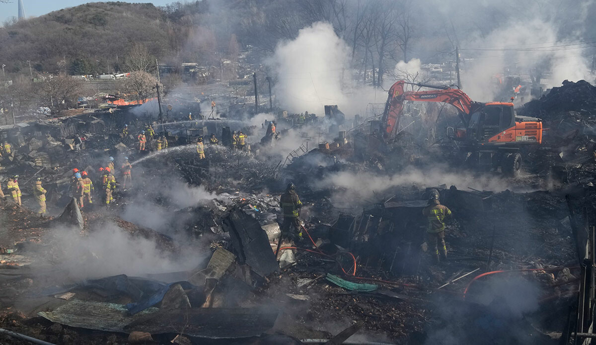 Bir mahalle adeta yok oldu! 60 ev küle döndü, 500 kişi tahliye edildi