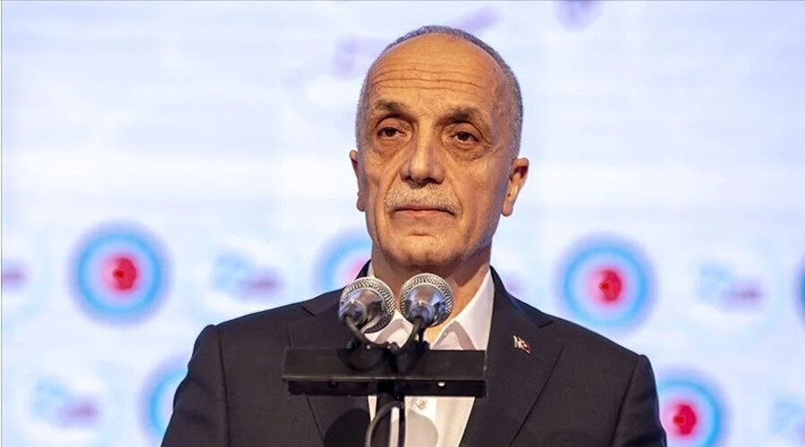700 bin işçinin gözü bu toplantıda... Pazarlık başladı: Masada refah payı ve taşerona kadro var! 700 bin işçinin gözü bu toplantıda... Pazarlık başladı: Masada refah payı ve taşerona kadro var!