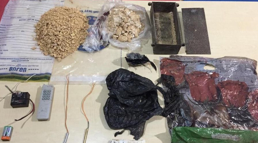 Ortalığı kana bulayacaklardı... Emniyet Genel Müdürlüğü açıkladı: Afrin'e gönderilen patlayıcılar ele geçirildi! Ortalığı kana bulayacaklardı... Emniyet Genel Müdürlüğü açıkladı: Afrin'e gönderilen patlayıcılar ele geçirildi!