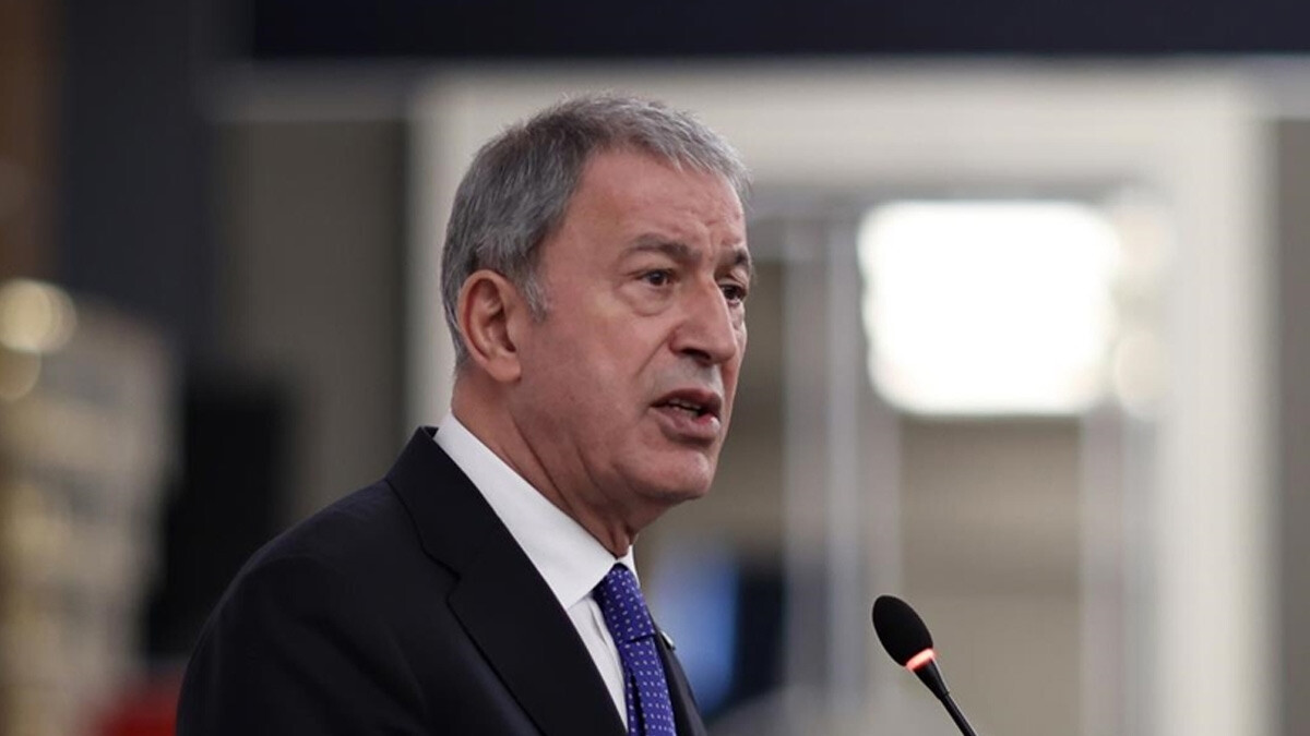Bakan Akar&#039;dan İsveç&#039;te &#039;Kur&#039;an-ı Kerim yakma eylemine&#039; izin verilmesine tepki: İsveç Bakanının ziyareti iptal edildi