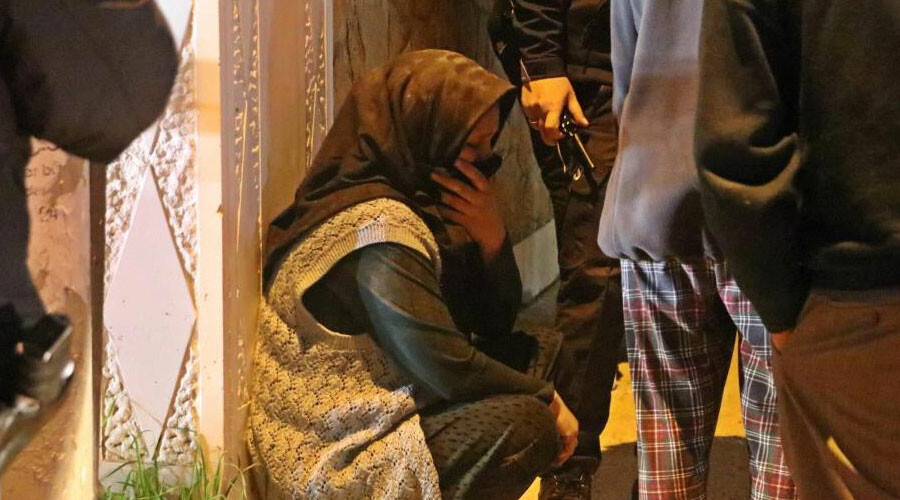 Yangında kahreden ‘kilit’ detayı: Yardıma giden torun cinayet şüphesiyle gözaltına alındı!
