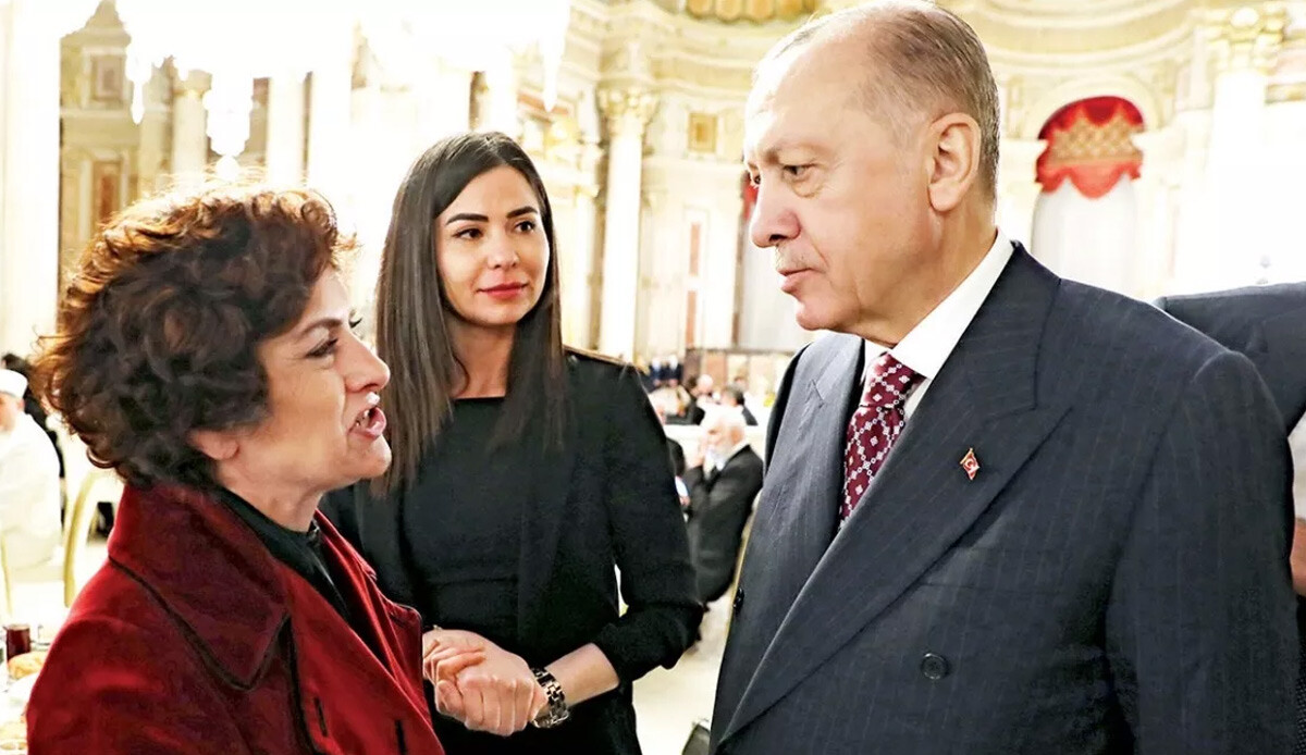 Ünlü sanatçı “Şimdi sıra bizde” diyerek AK Parti milletvekilliğine yeşil ışık yaktı