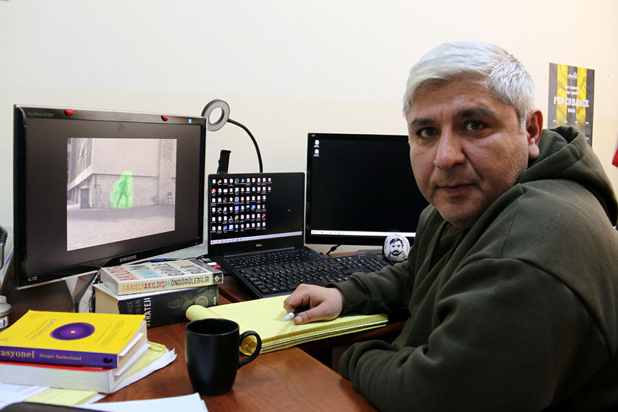 Türk araştırmacılardan terör eylemlerini önceden tespit eden sistem: Beden dili yakayı ele verdirecek Türk araştırmacılardan terör eylemlerini önceden tespit eden sistem: Beden dili yakayı ele verdirecek