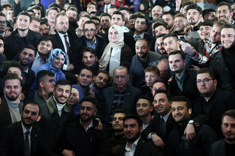 Cumhurbaşkanı Erdoğan, 10 Mart'ı işaret etti, seçim tarihi kesinleşti: 14 Mayıs için yetkimi kullanacağım Cumhurbaşkanı Erdoğan, 10 Mart'ı işaret etti, seçim tarihi kesinleşti: 14 Mayıs için yetkimi kullanacağım
